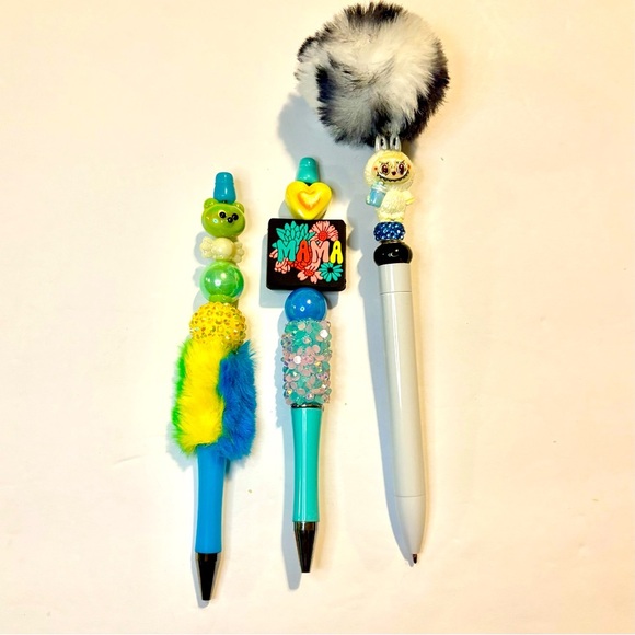 Colorful Plush Top DIY Bendable Pen Set - Picture 7 of 9
